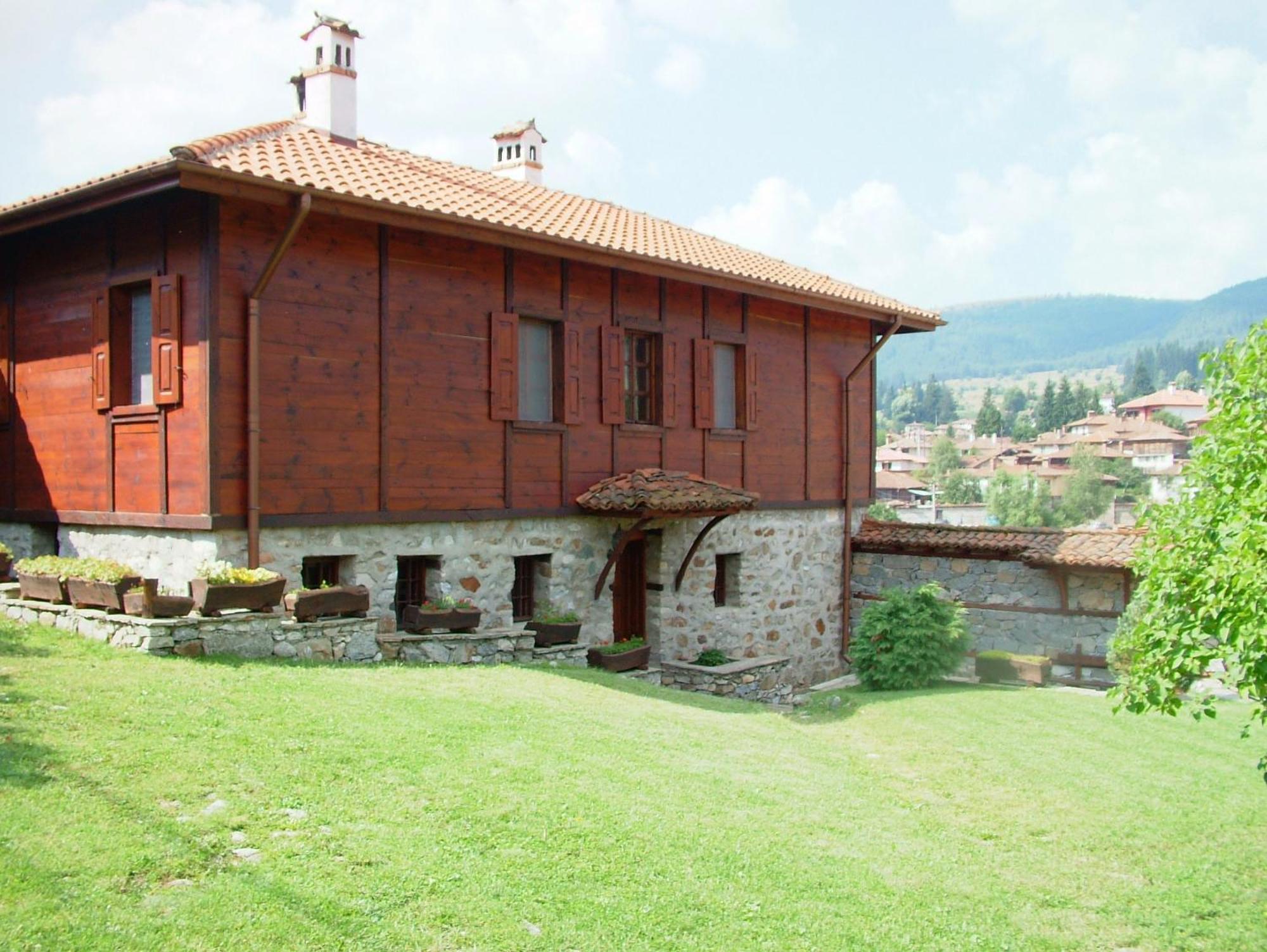 Hadji Neikovi Guest Houses Koprivștița Exterior foto